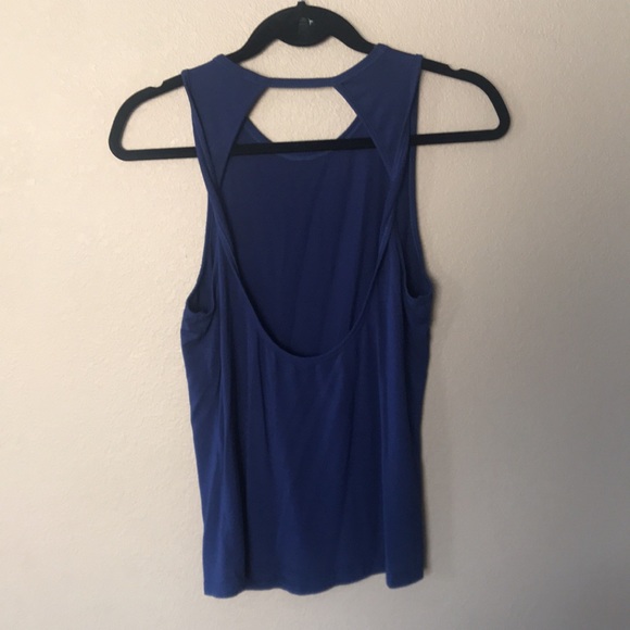 Open Back Top - Picture 7 of 7